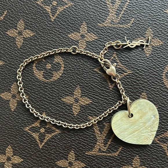 🤍✨YVES SAINT LAURENT Heart Charm Bracelet - Picture 2 of 6
